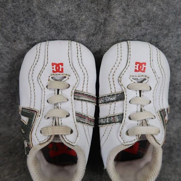DC Shoes Infant 1 Sneaker Crib Court Graffik Fashion Trainers Baby Slip On Logo - Picture 7 of 11